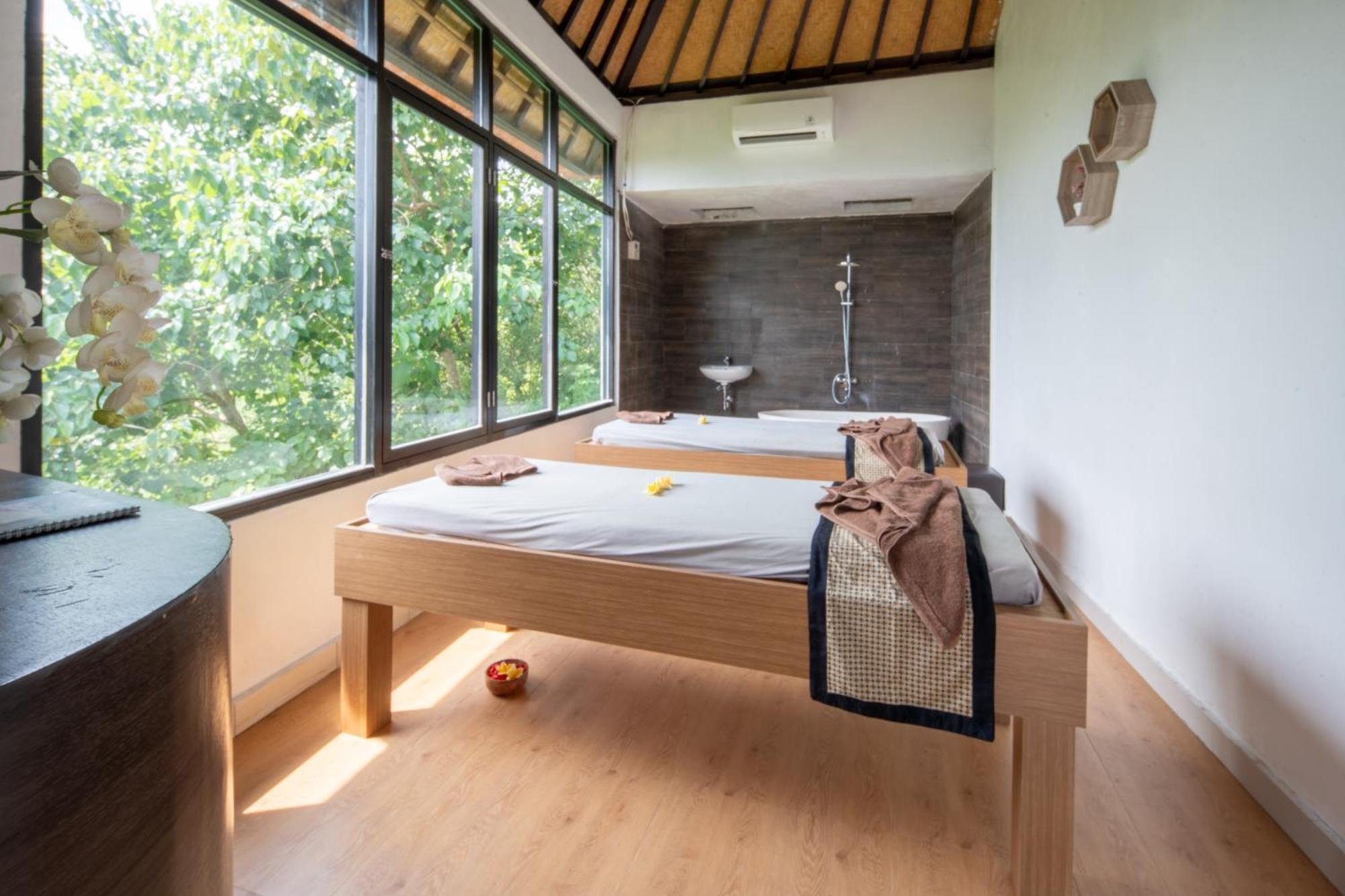 Abasan Hill Hotel And Spa Toyapakeh Exteriör bild